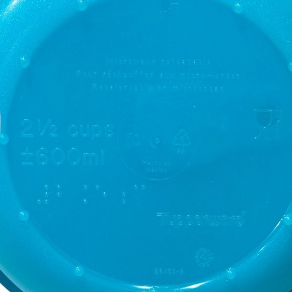 Blue TUPPERWARE LOT Crystalwave Microwave Lunch Bowl 2.5 Cup and Sandwich Keeper - Picture 6 of 6